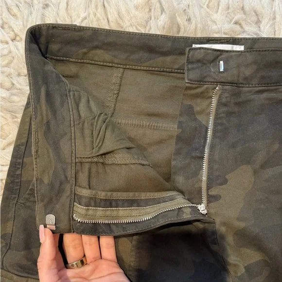 CAMO PANTS - Picture 4 of 6